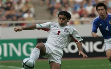 مهدی مهدوی کیا در بین ۹ مدافع برتر قاره آسیا 