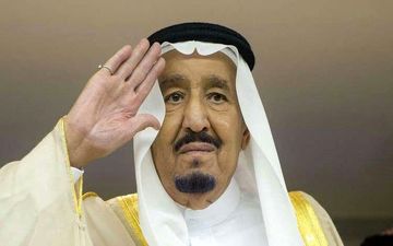 پادشاه عربستان به بیمارستان منتقل شد
