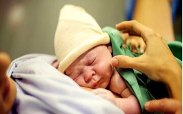 قابل توجه والدین؛ از این زمان می‌توانید ماست را به غذای کودکتان اضافه کنید