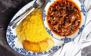 طرز تهیه خورش خلال غذایی محلی اصیل و گرانقیمت در کرمانشاه