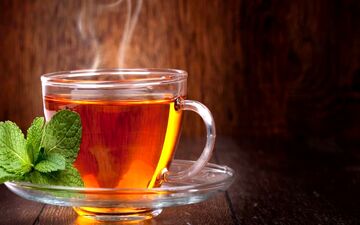نوشیدن زیاد چای چه بلایی بر سر ما می آورد؟!