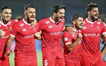 آخرین پازل نقل‌وانتقالات پرسپولیس: هافبک دفاعی یا بازیساز؟