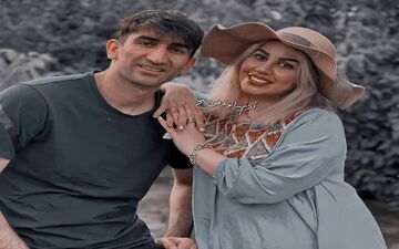علیرضا بیرانوند و همسرش در عمان/ تفریحات سوپرلاکچری ستاره پرسپولیسی با خانواده اش + عکس