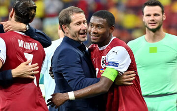 سرمربی اتریش: آتزوری ها هشدار می دهم باید دیر یا زود شکست بخورند
