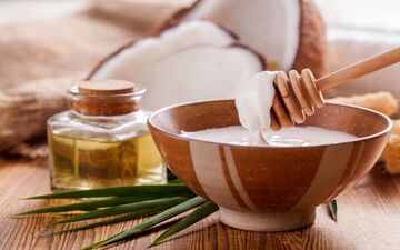 تهیه لوسیون خانگی با روغن نارگیل