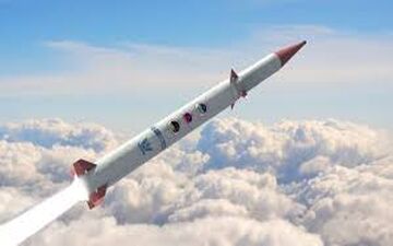 لحظه اصابت موشک‌های بالستیک هند به اهدافی در خاک پاکستان+فیلم