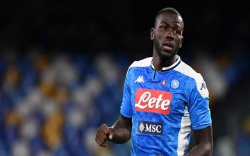پیشنهاد جدید شیاطین سرخ برای جذب مدافع ناپولی رد شد