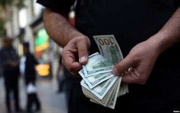 ممنوعیت تغییر صاحب ارز مسافری پس از ثبت گمرکی توسط بانک مرکزی