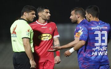 
انتقاد دو کارشناسی داوری از قضاوت داور دیدار پرسپولیس و هوادار
