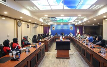 میزبانی مرحله نخست لیگ برتر فوتبال ساحلی بانوان در منطقه آزاد انزلی