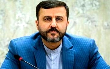غریب‌آبادی: غرب جای متجاوز و قربانی را عوض کرد 