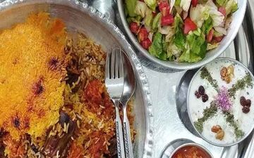 غذای فوق العاده خوشمزه و بدون گوشت میخوای؟ بادمجان پلو معرکه است/امتحان کن