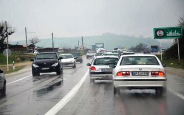 بارش برف و باران در محورهای ۱۱استان