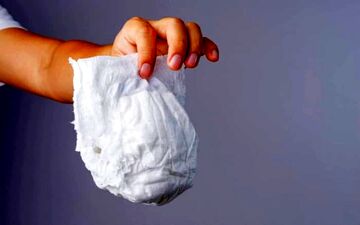 مدفوع سبز نوزاد نشانه بیماری است و کدام سبز خطرناک است؟