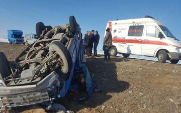 واژگونی نیسان در محور گاریزات یک کشته و ۲ مجروح بر جای گذاشت