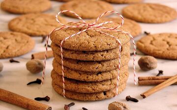 طرز تهیه کوکی زنجبیلی؛ شیرینی سالم و خوشمزه مخصوص پاییز