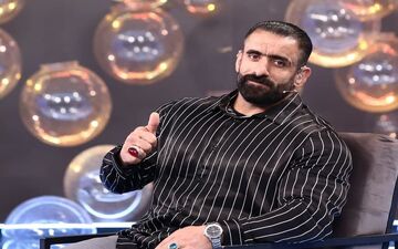 شوکه شدن هادی چوپان در برنامه هزار ویک/ محسن کیایی او را غافلگیر کرد