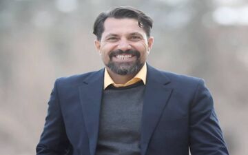 شهرداری بندرعباس قربانی استارت طلایی سپاهان ب