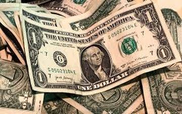  دلار به کف قیمت چند ساله رسید - ۵ تیر ۱۴۰۴ 