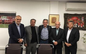 روش عجیب مدیران پرسپولیس برای استخدام سرمربی