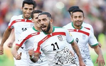 دست رد پرفسور به کاپیتان