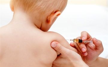 افزایش خطر شیوع بیماری‌های واگیر با به تعویق انداختن واکسیناسیون در شرایط فعلی
