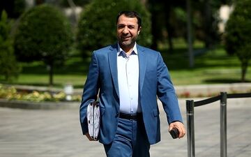  رئیس‌کل بانک مرکزی خبر داد؛ آغاز به کار آزمایشی «رمزریال» به جای اسکناس از شهریور