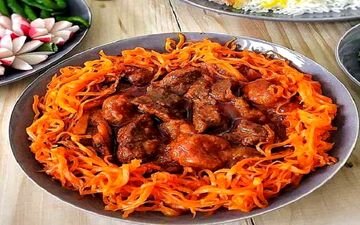 خورش هویج خوشمزه و مجلسی با گوشت و آلو رو این طوری درست کن / فوق العاده میشه