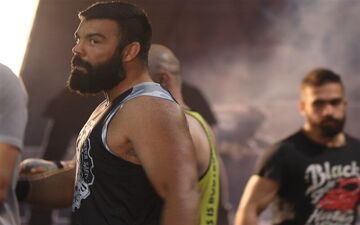 رجزخوانی علی‌اکبری برای یک فایتر/ او تک‌بُعدی است و سخت شکستش می‌دهم

