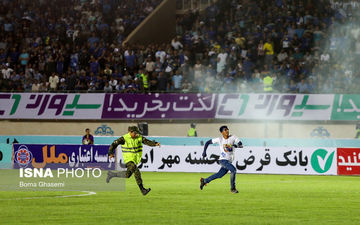 سرقت مدال حسینی و چشمی در ازدحام جمعیت!