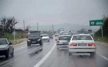 هشدار به رانندگان شمال؛ جاده‌ها مازندران لغزنده و بارانی است!

