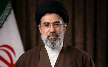 قدرت مردم در صحنه ظاهر نشود، رهبری و دستگاه‌ها کارایی نخواهند داشت
