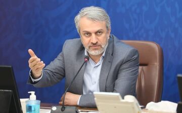  وزیر صنعت جزئیات واگذاری خودروسازها را اعلام شد 