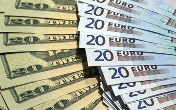 جدول قیمت ارز امروز دوشنبه 12 مرداد؛ آخرین نرخ دلار، یورو و پوند