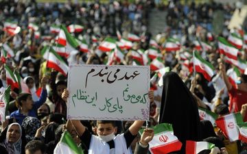 سرود سلام فرمانده متفاوت که تا بحال نشنیده اید + ویدئو