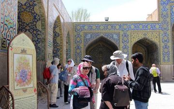 شلیک سانحه هواپیما به صنعت گردشگری ایران
