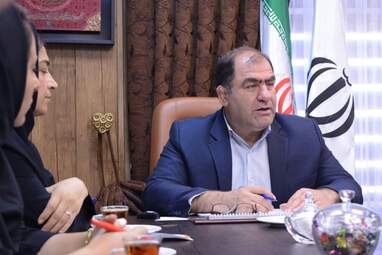 نشست اعضای انجمن نویسندگان، خبرنگاران و عکاسان ورزشی ایران - شعبه کرمانشاه با مدیرکل اداره ورزش و جوانان