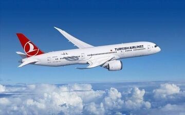 باد شدید مانع از فرود پرواز استانبول - تبریز شد