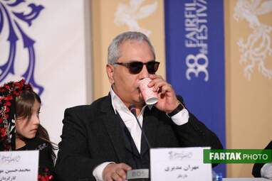گزارش ویدویی از نشست خبری فیلم " درخت گردو "