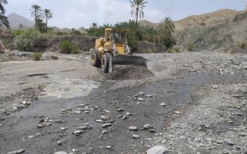 بازگشایی راه‌های روستایی بشاگرد پس از بارندگی