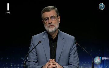 قاضی زاده: ما باید فرزندان مردم را در عرصه فضای مجازی مثل فرزندان خودمان بدانیم! + ویدئو