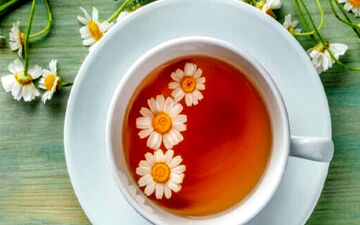 برای خواب بهتر دمنوش بابونه تاثیری دارد؟

