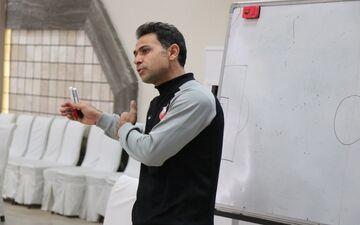 سرمربی نود ارومیه: مسئولان شهری و استانی این تیم را حمایت نمی‌کنند
