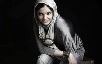 سامیه لک درحال خیابان گردی