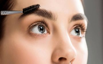 آرایش ابرو با صابون ابرو: روشی ساده و موثر برای داشتن ابروهای زیبا
