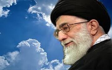 تصویری از نوه رهبر انقلاب که به تازگی متولد شده است