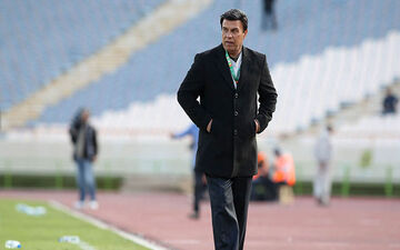 مظلومی: فردا پرسپولیس بازی تدافعی انجام خواهد داد