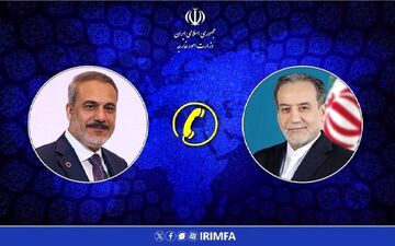  جزئیات گفتگوی فیدان و عراقچی با محوریت مذاکرات ایران و آمریکا 
