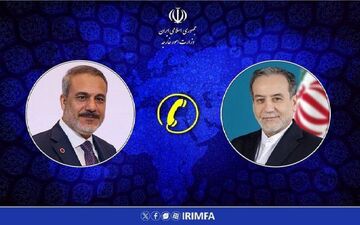  جزئیات گفتگوی فیدان و عراقچی با محوریت مذاکرات ایران و آمریکا 