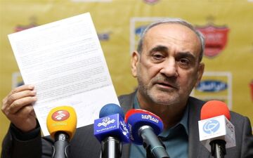  رقم پرداختی به گولچ ۳۰۰ هزار دلار کم شد/ از باز شدن پنجره نقل و انتقالات نا امید نیستیم